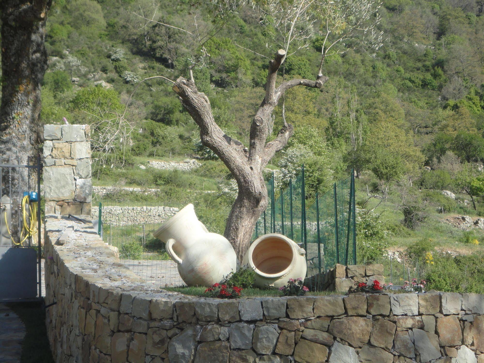 Agri-Hotel Da Marianna Resort & Spa Santa Domenica Vittoria ภายนอก รูปภาพ